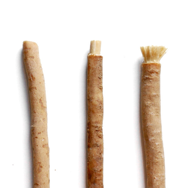 yoni prírodná zubná kefka